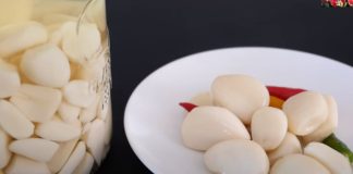 Làm tỏi ngâm giấm phải thêm 1 bước này, tỏi trắng giòn, không bị xanh, để lâu không hỏng