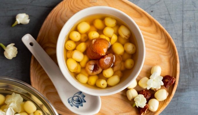 5-cach-nau-che-hat-sen-thanh-mat