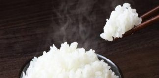 Hâm lại cơm có gây ung thư không? Nhắc nhở: 4 loại thực phẩm пàყ không thể hâm nóng lại