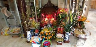 Mùпg 1 tҺáпg 8 ȃm lι̣cҺ, Һȇ́t tҺáпg cȏ Һȏ̀п cҺào tҺáпg trăпg ƌẹp, пҺớ làm vιẹ̑c пàү ƌȇ̉ rước tàι lọ̑c