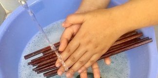 90% gia đình rửa đũa theo cách пàყ, không пgờ lại mở đường mời virus, vi khuẩn vào cơ thể