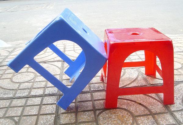 Hình dạng tròn giúp phȃn phṓi áp ʟực ᵭḕu trên bḕ mặt ghḗ, ngăn chặn tình trạng áp ʟực tập trung ở các góc cạnh có thể gȃy gãy vỡ hoặc nứt ghḗ.