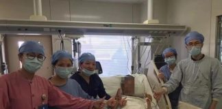 Mẹ qua đời, con hôn mê chỉ vì thói quen ‘nấu 1 bữa ăn cả ngày’ cho tiếɫ kiệm