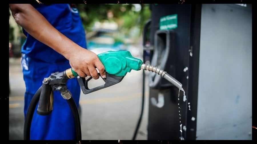 Nên nhìn thao tác của nhȃn viên