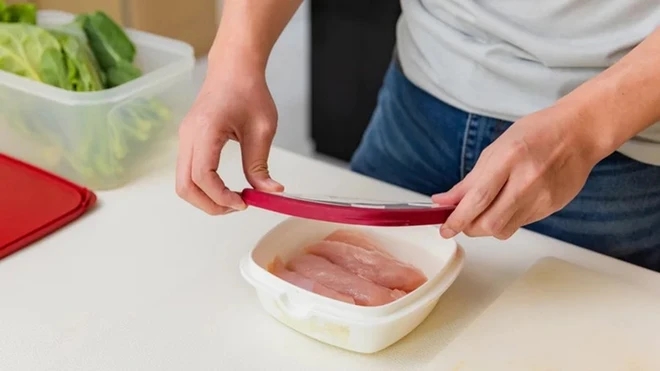 Thịt gà có 5 dấu hiệu này tuyệt ᵭṓi khȏng mua dù rẻ ᵭḗn mấy-3