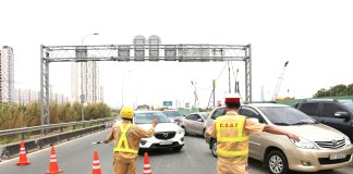 Dừng ô tô trên cao tốc không thực hiện thao tác này sẽ bị ph:ạt 12-14 triệu đồng