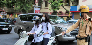 TIN VUI: Chính thức thay đổi độ t:uổi được lái xe gắn máy từ năm 2025, từ nay phụ huynh khỏi lo nữa rồi