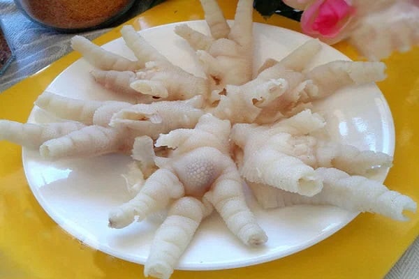 Mẹo rút xương chân gà siêu dễ, chỉ dùng que tăm, 5 phút xong 10 cái 