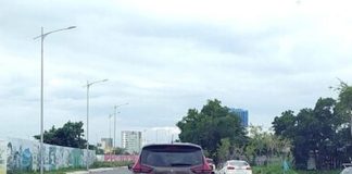 Mức phạt cao nhất lỗi đè vạch kẻ liền đối với xe máy và ô tô