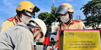 Từ tháng 2/2025, đã mua bảo hiểm xe máy mà không làm việc này vẫn sẽ bị CSGT xử phạt như thường