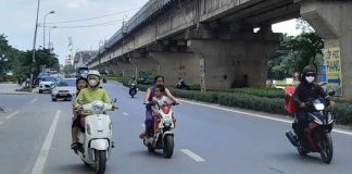 Từ 2025, những người sau không được lái xe máy