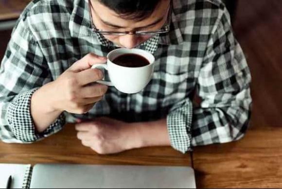Uống cà phê sai thời điểm, Uống cà phê sai cách, tác hại của cà phê