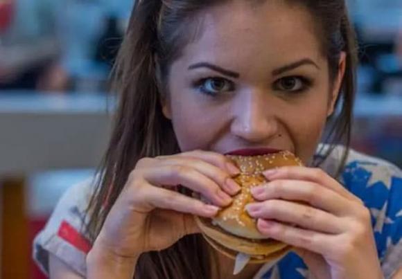 giảm cân, ăn cơm, vận động