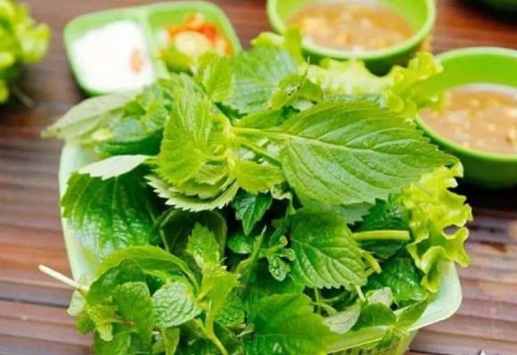 thịt gà kinh giới, thịt gà kị với gì