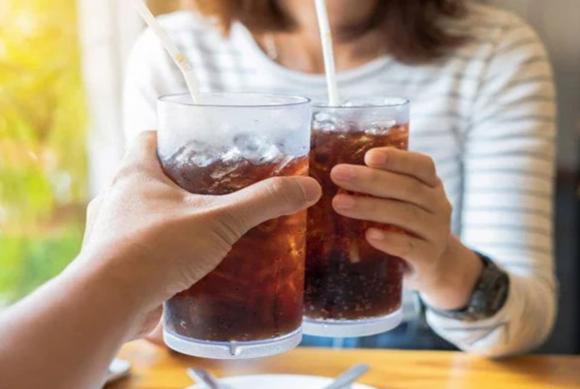 thiếu canxi, uống nước gây thiếu canxi, sức khỏe