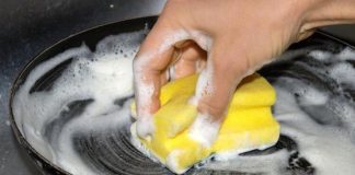 Cặp vợ chồng 30 tuổi cùng mắc u ng thư dạ dày do thói quen rửa bát nhiều người cũng có