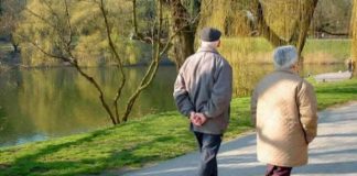 Người bị c:ục m:áu đ:ông thường có 6 triệu chứng này khi đi bộ