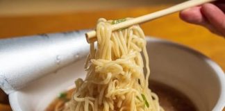 Thứ độc nhất trong mì ăn liền không phải gói gia vị: Chuyên gia tiết lộ cách ăn an toàn và hợp lý