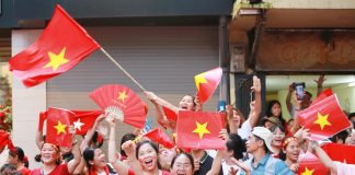 Hai hình thức nhận quà dịp Quốc khánh: VNeID hoặc tiền mặt tất cả công dân Việt Nam đều được nhận