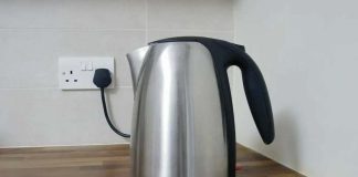 Chia buồn với những ai đang dùng 4 loại ấm siêu tốc này: V:ứ:t ngay còn kịp, hàng ngàn người m:ắc Ung:thu rồi