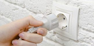 Có cần rút phích nồi cơm điện sau khi cơm chín hay không? Làm sai bảo sao hóa đơn tiền điện tăng vọt