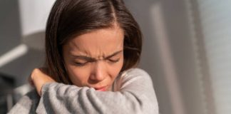 Miệng bị khô và đắng khi ngủ ban đêm thì cần đi khám ngay vì có thể bạn đang mắc 5 bệnh này