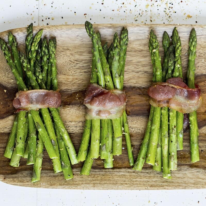 Măng tây là một món ăn không thể thiếu cho những ai đang trong quá trình giảm cân