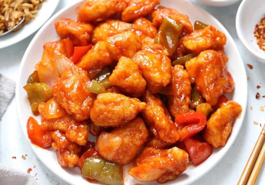 Dù xếp cuối trong top 10, ức gà vẫn là nguồn protein sạch với 23g protein và chỉ 5g chất béo trên mỗi 100g