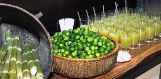 Người bán nước mía thường kẹp thêm 1 quả quất vào ép cùng: Hóa ra lý do đặc biệt