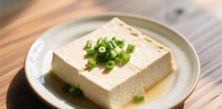 Ăn đậu phụ có hại cho 4 nhóm người này