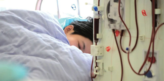 Ngày càng nhiều người qua đời vì bệnh thận, bác sĩ chỉ đích danh 4 thói quen “phá thận” hơn uống r;ư;ợ;u