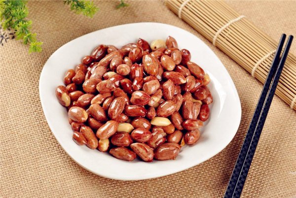 lam-lac-rang-muoi-dung-cho-ngay-vao-chao-them-2-buoc-nay-lac-moi-gion-ngon-9454c56c7cfa492ea80bd1f64affc1bc-1567132898-680-width600height402