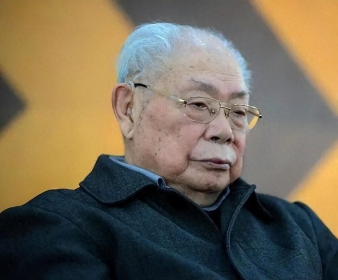 nha-van-lon-tuoi-nhat-trung-quoc (4)