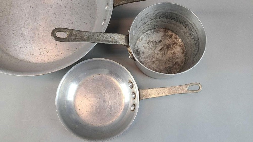 5 món đồ đáng lẽ phải bị cấm trong bếp, quá buồn là nhiều người vẫn dùng- Ảnh 3.