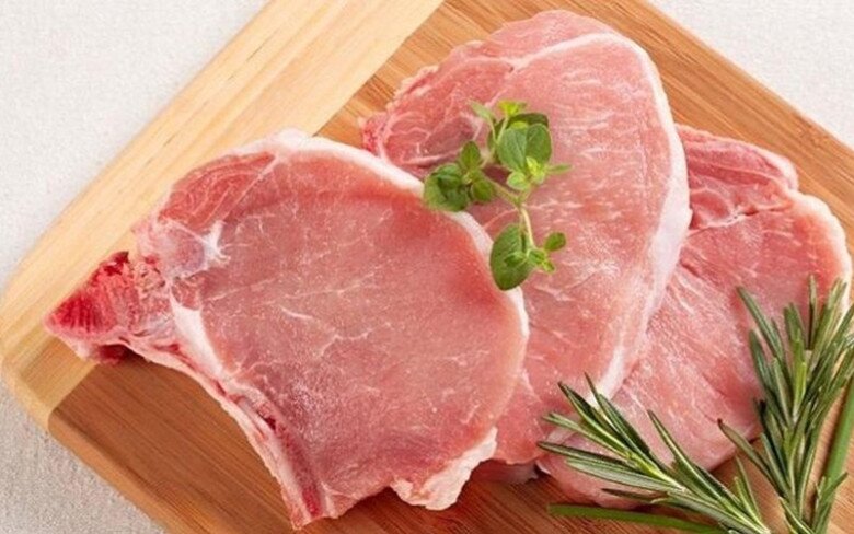 Ăn thịt lợn bao năm giờ mới biḗt vài mẹo nhỏ khi mua giúp tránh ᵭược thịt bệnh, ȏi thiu - 2