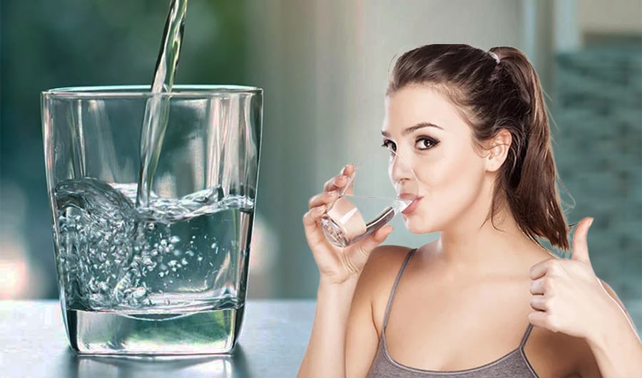 khung-hio-uong-nuoc-trong-ngay