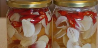 Ngâm tỏi với giấm, làm cách này, đảm bảo tỏi trắng giòn, hấp dẫn