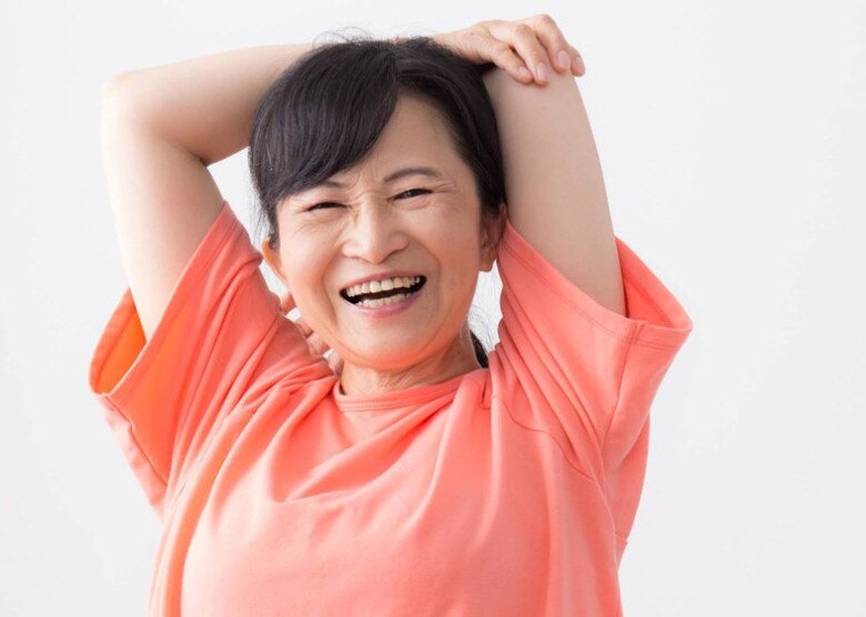 Vui vẻ lạc quan là lý do giúp chị Út chiḗn thắng bệnh ung thư ở giai ᵭoạn cuṓi. Ảnh minh họa.