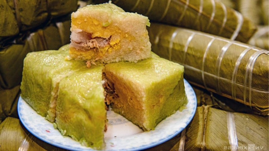 Ăn nhiều bánh chưng rất dễ gây tăng cân.