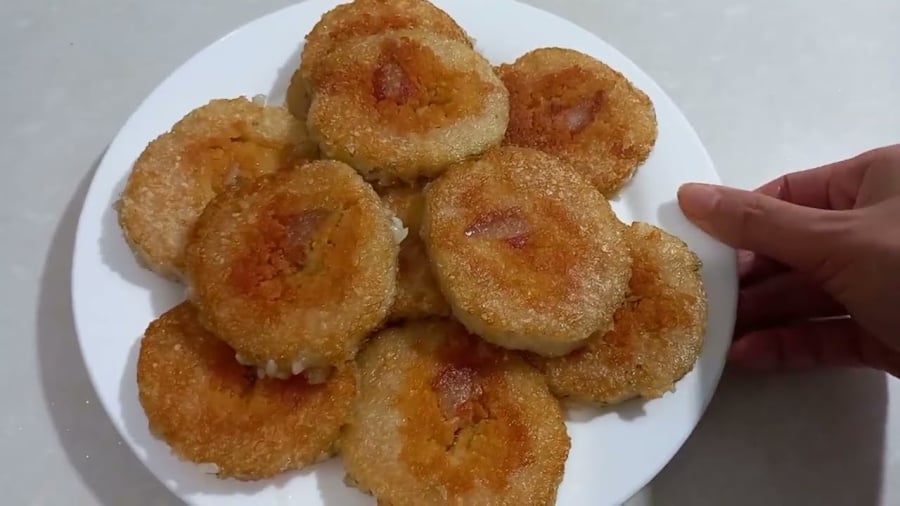 Bánh chưng mốc một góc cắt đi ăn tiếp có an toàn không? 