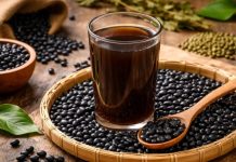 7 người không nên uống nhiều nước đậu đen: Tưởng bổ dưỡng nhưng có thể gây hại